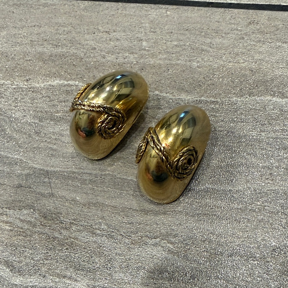 Vintage Gold Oval Clip-On Earrings